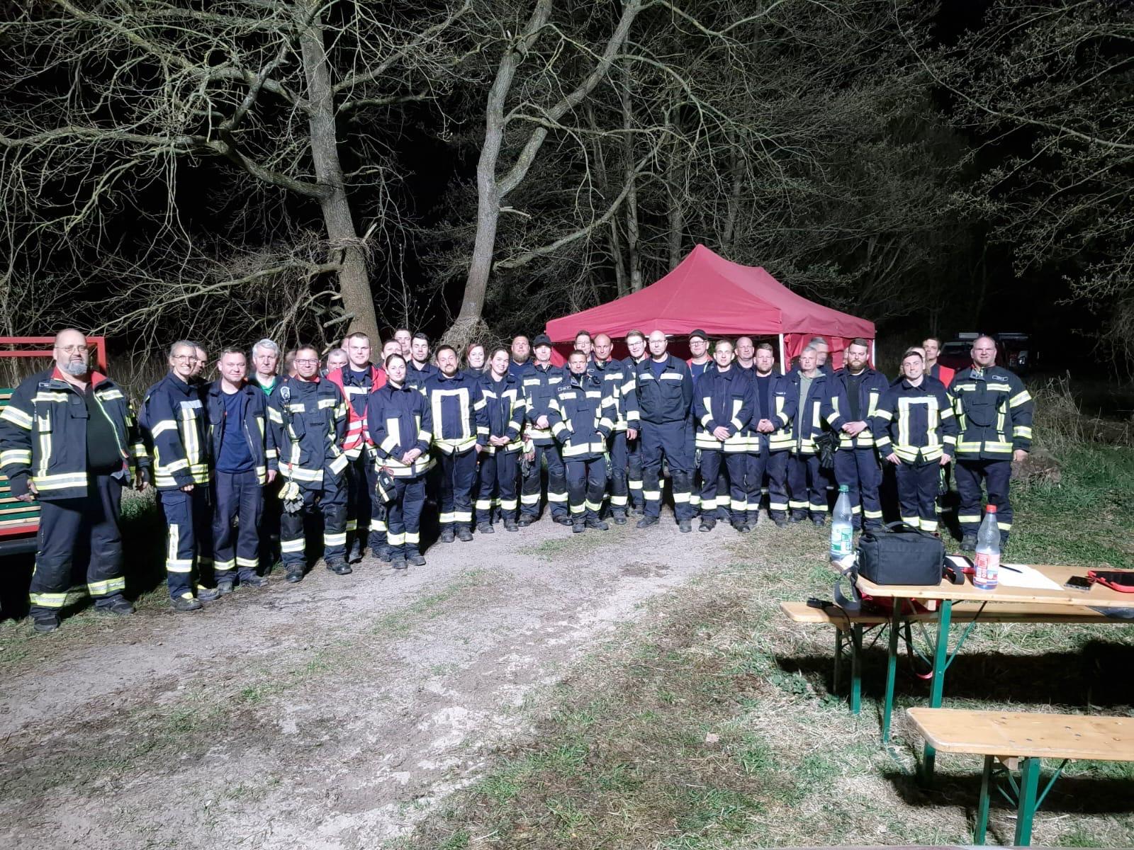 Gruppenbild der Teilnehmer